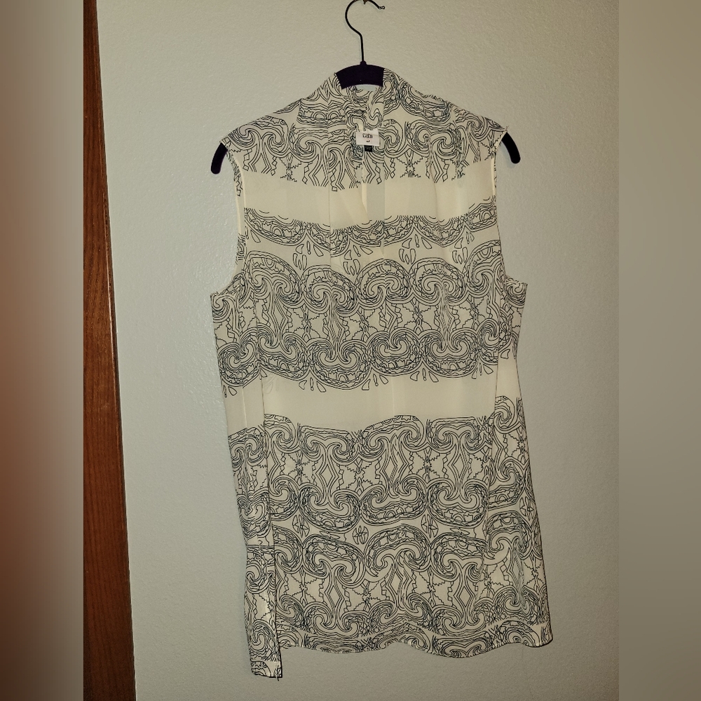 CAbi black and white top, size M